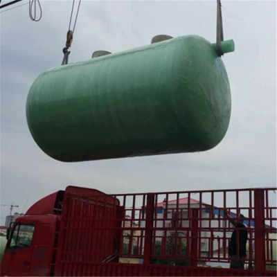 白城模壓化糞池廠家報(bào)價(jià)解析 玻璃鋼與塑料化糞池材料對(duì)比